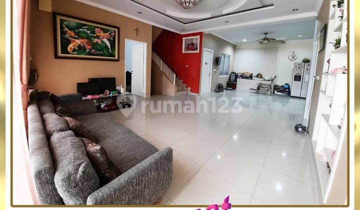 Rumah Golf Lake Residence Semi Furnished Bagus Mewah