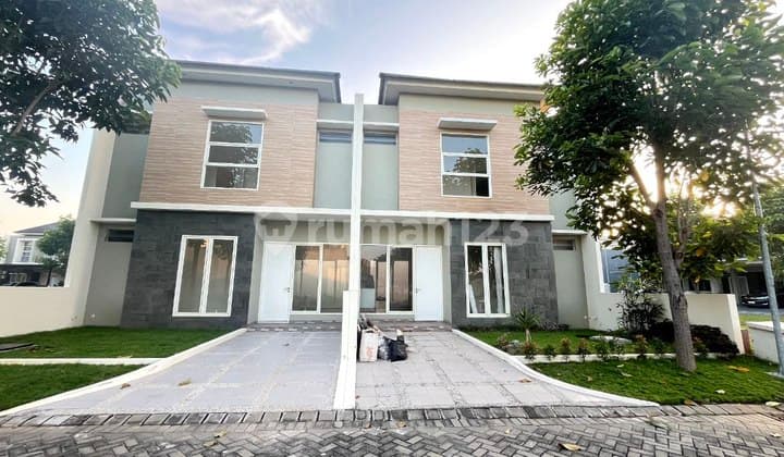 Rumah Puri Indah Ketintang, Surabaya Dekat Polda, Royal Plaza