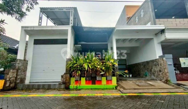 For Sale Business House Wisma Lidah Kulon, SHM, Near Citraland, Ptc