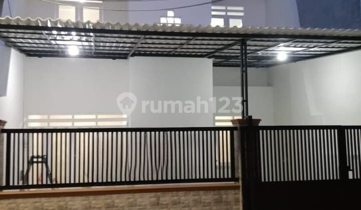 Dijual Rungkut Asri Tengah Surabaya, Baru Renov, Dekat Merr