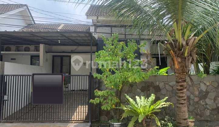 Rumah dijual di Jombang Ciputat dekat stasiun sudimara lokasi strategis