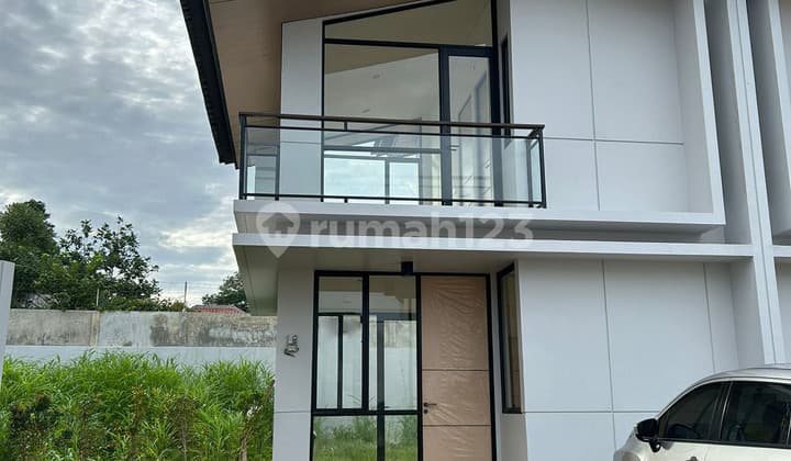 Dijual Rumah 2 Lantai Cendana Cove Karawaci