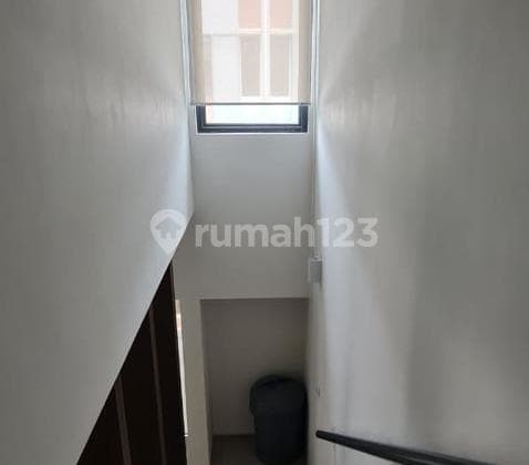 Termurah Rumah di Freja Suite Bsd City Dekat Pintu Tol, Pasar Modern, Stasius Cisauk