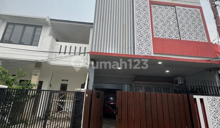 Rumah 2 Lantai Cluster Graha Bunga Bintaro Pondok Aren Tangerang Selatan