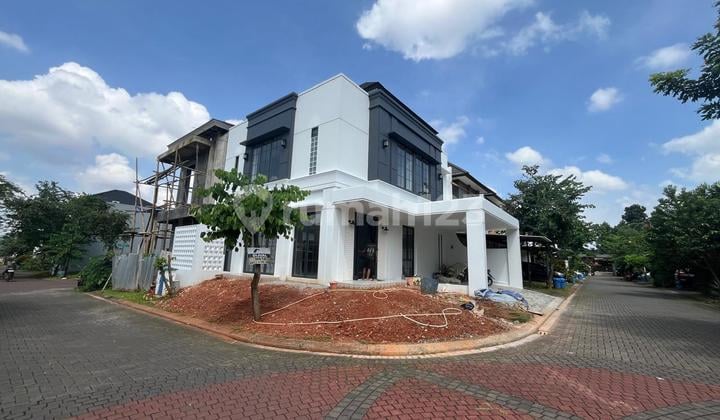 Rumah Baru Bangunan Mandiri di Kireina Park BSD City Lokasi di Hoek, Siap Huni
