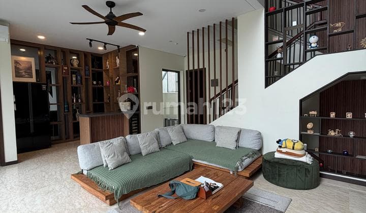 Rumah Mewah Zora Kimora 3 Lantai BSD Sudah Renovasi dan Furnished