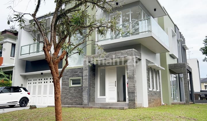 Dijual Rumah Hoek Banci De Latinos BSD City Dekat Tol BSD, Stasiun Rawa Buntu,