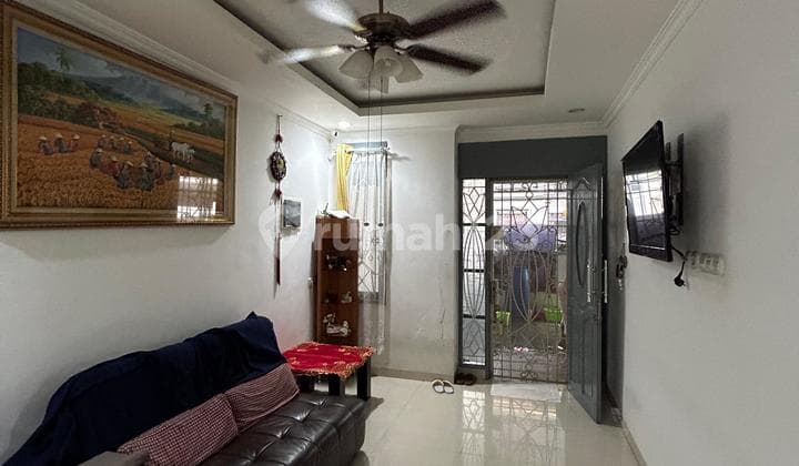 Neat Pearl House. Taman Palem 6X16