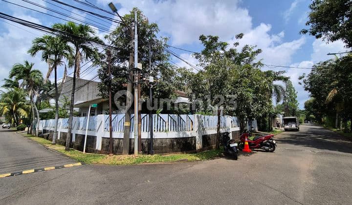 Rumah Bagus Puri Indah Lokasi Strategis