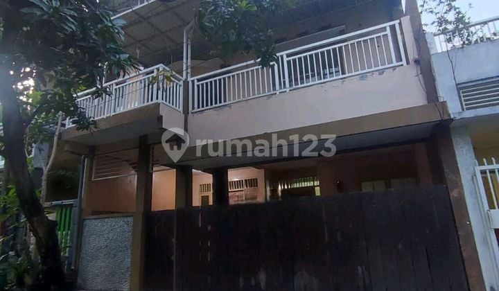 Sewa Rumah Bagus 2lantai Pondok Rosan Wiyung Surabaya