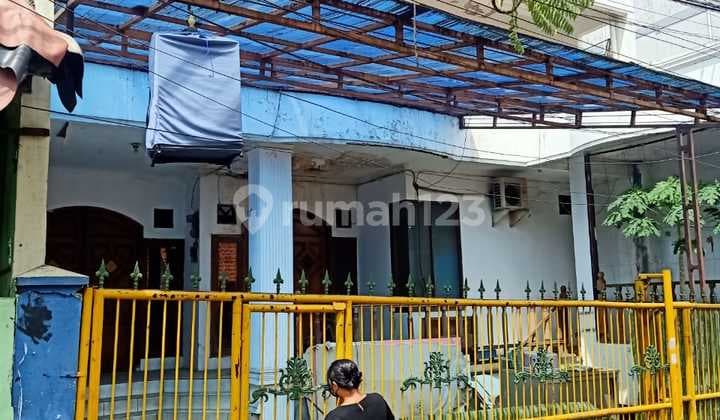 Dijual Rumah Strategis Cocok untuk Kos-kosan Kalibata JakSel
