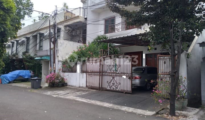 Rumah Besar Shm Lokasi Dekat St Mrt Dan Commuter Di Gandaria