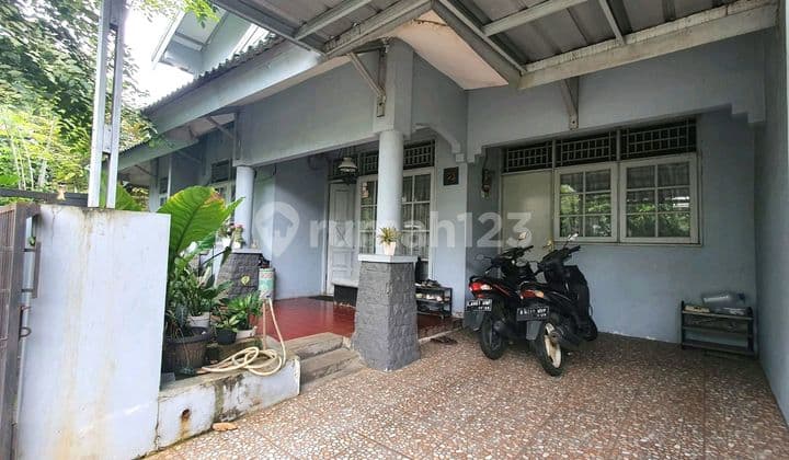 Rumah Hook Murah Di Setor 9 Bintaro Jaya Bebas Banjir Dekat Stasiun & Bxc