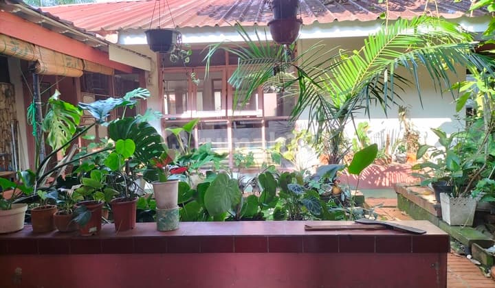 Land Calculation House on the Edge of Wr Supratman Main Road Near Lebak Bulus Station & MRT.