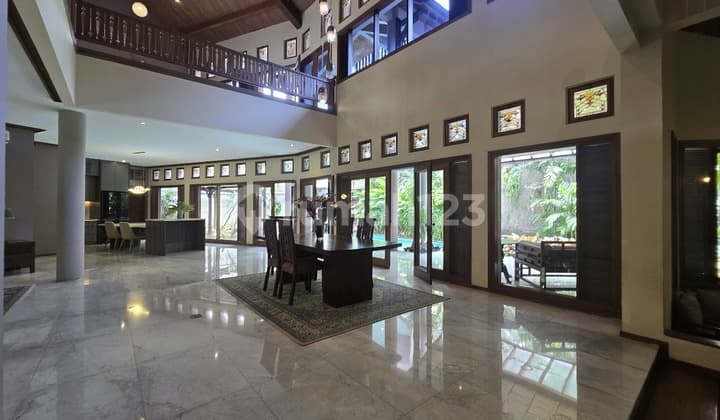 For Rent Beautiful, Lush & Spacious House Near JIS (Ww/Mm)