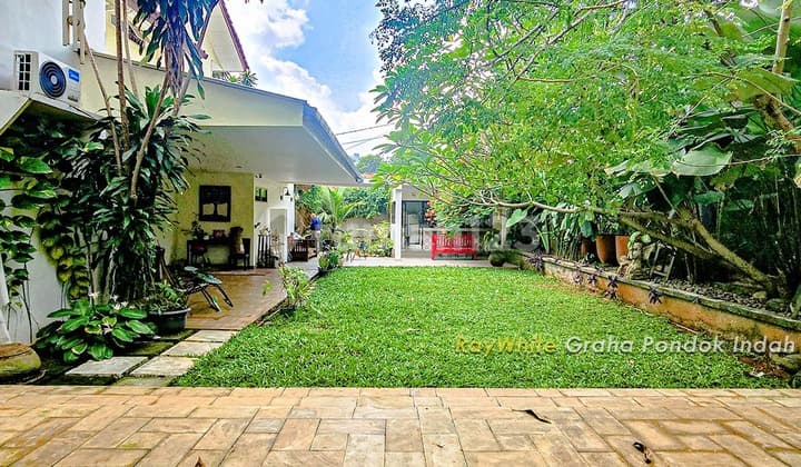 Jarang Ada! Rumah Mewah Fully Renovated dengan Fengshui & Vastu Concept