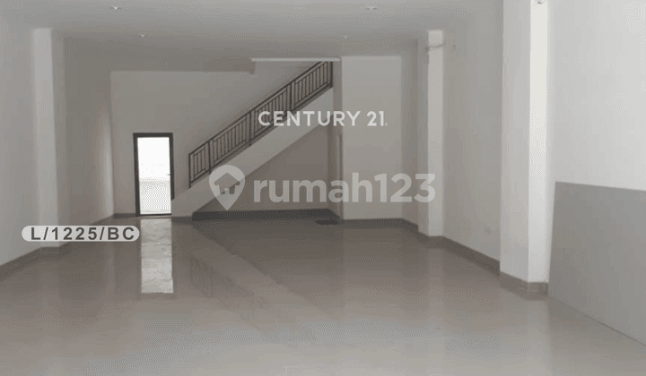 Ruko 2 Lantai Siap Pakai dan Lokasi Strategis di Ciwastra Bandung
