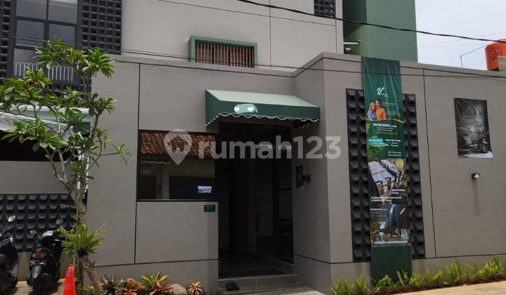 Kost Dijual di Kukusan Depok Dekat Ui_65 Kamar_ LT 586M² SHM