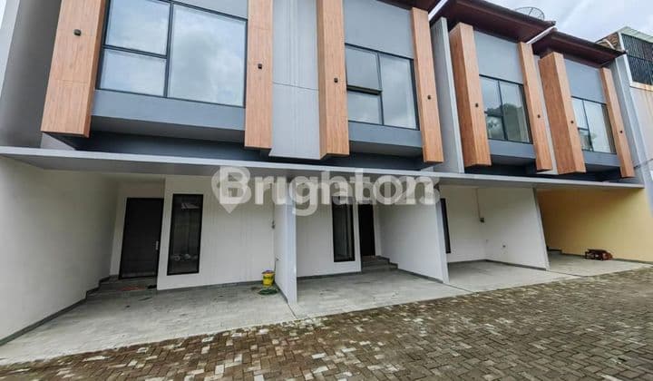 RUMAH SUNRISE KEDOYA JAKARTA BARAT - 2 LANTAI, NEW & SIAP HUNI