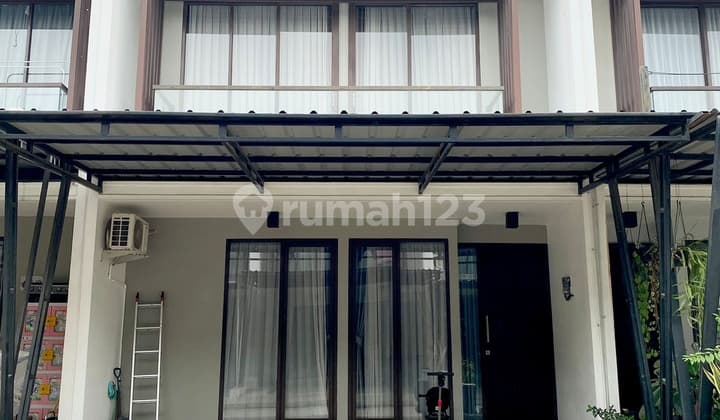 Rumah 2 Lantai Golden City Bekasi Cluster Greenwood