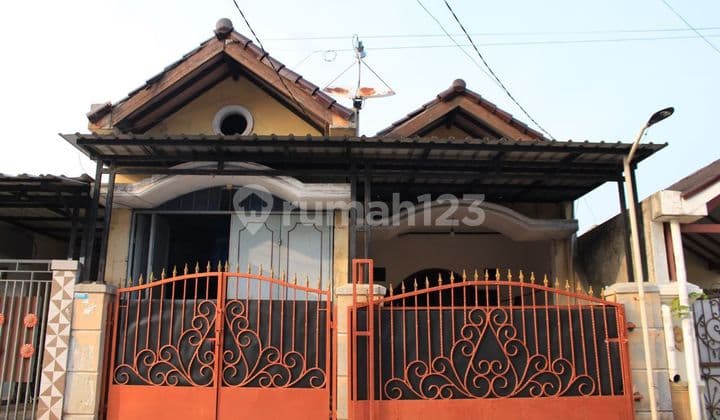 Rumah Aren Jaya Bekasi Timur 2 Lantai Lokasi Strategis