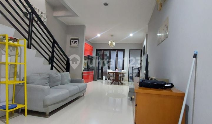 Rumah Di Acacia Residence Summarecon Bekasi Bagus