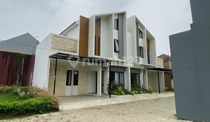 Promenade Prima Harapan Regency Cluster House