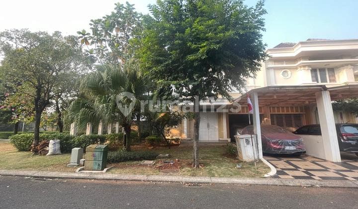 Di Jual Rumah Hoek Vernonia Summarecon Bekasi