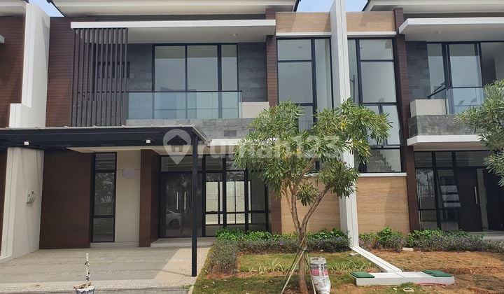 Rumah 2 Lantai Bagus 10X20 Pik2, Jakarta Utara Rumah 2 Lantai Bagus 10X20 Pik2, Jakarta Utara