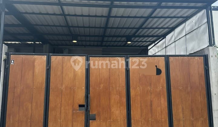 Rumah Siap Huni Semi Furnished Dalam Komplek Dekat Ke Bintaro Sektor 9 Dan Akses Krl Sudimara