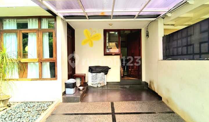 Rumah 1 Lantai Dalam Perumahan Bintaro Jaya Sektor 3