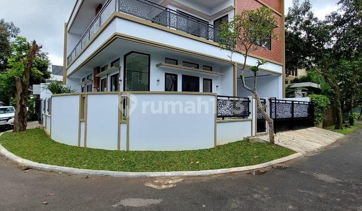 Rumah Baru Minimalis Modern di Perumahan Kencana Loka BSD City