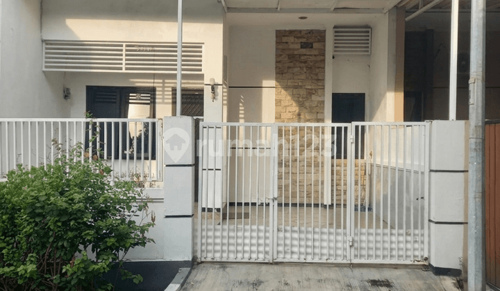 Rumah Disewa di Wiguna Rungkut Gunung Anyar Surabaya Dekat Tol