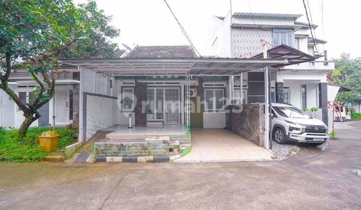 Rumah Terawat 15 Menit ke Grand Mall Cimanggis 1 LT Siap Huni J41753