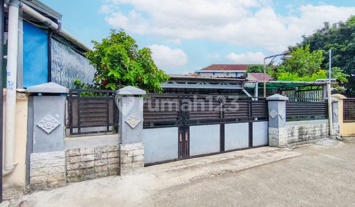 Rumah LT 183 Hadap Timur 5 Menit ke Cibinong City Dibantu KPR J-48717
