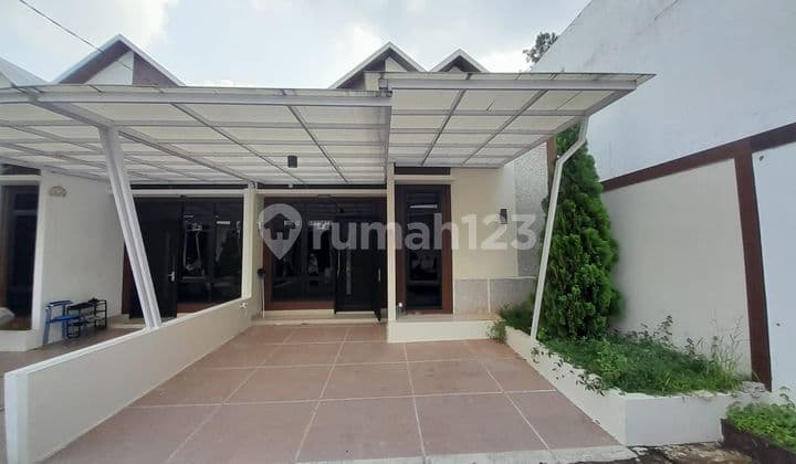 Rumah SHM 14 Menit ke Gerbang Tol Sawangan Siap Huni Dibantu KPR J-39939