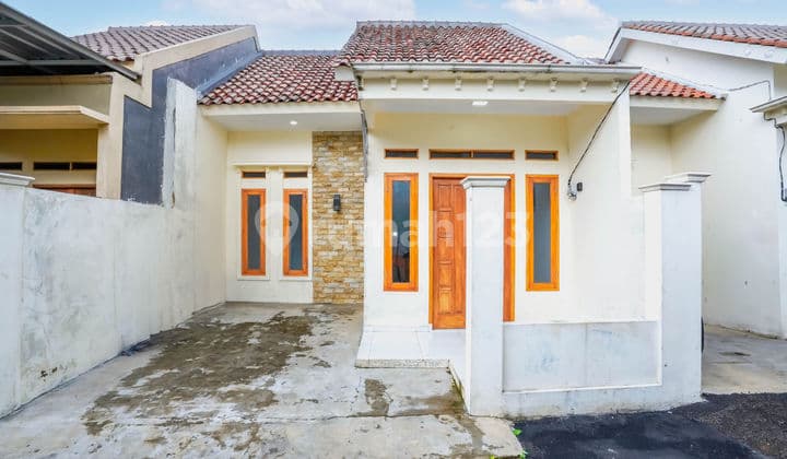 Rumah Strategis Akses Dekat Stasiun Citayam 1 Lantai Siap KPR J28473