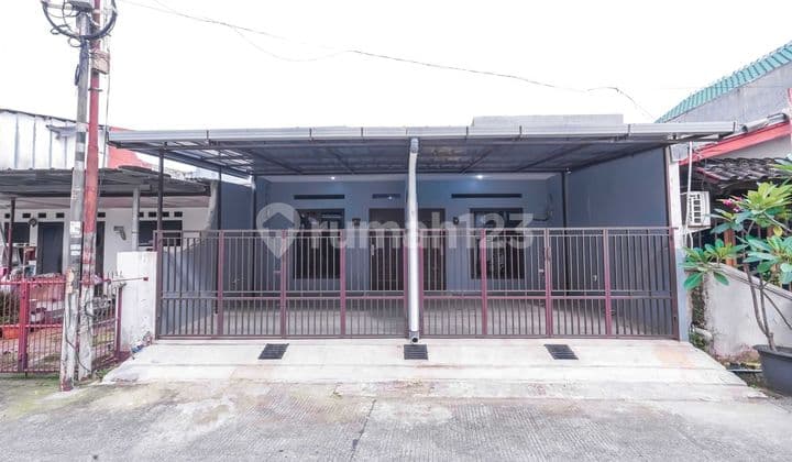 Rumah SHM 1 Lantai 10 Menit ke Stasiun Pondok Cina Dibantu KPR J39018