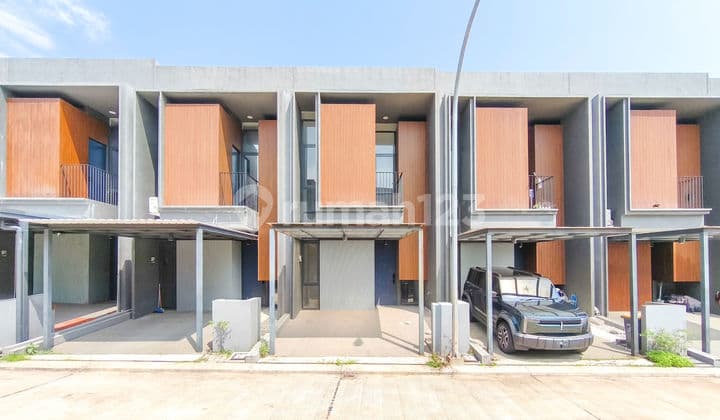 Rumah Strategis Siap Huni Dekat Paradise Walk Serpong Dibantu KPR J-37034