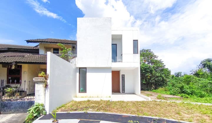 Rumah 2 LT SHM 10 Menit ke Gerbang Tol Pamulang Dibantu KPR J-22662