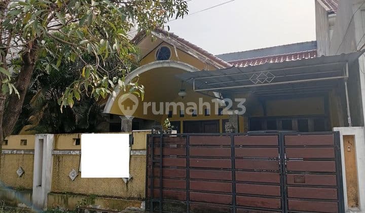 Rumah 1 Lt Tanah Luas Dekat Galaxy 10 Menit ke Stasiun Siap Huni J34780