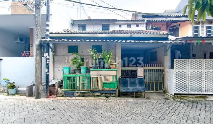 Rumah Strategis 5 Mnt ke Mandaya Royal Hospital Puri Siap KPR J-34898