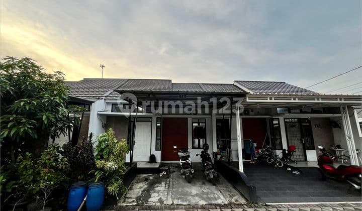 Rumah Terawat SHM 5 Menit ke Rs Ananda Babelan 2 KT Hadap Timur J41172
