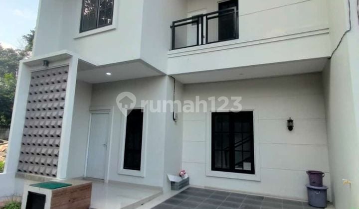 Rumah 2 Lt SHM 15 Mnt ke Mal Ciputra Cibubur Siap Huni Dibantu KPR J-39642