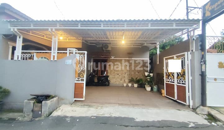 Wide 1-Story House 9 Minutes to Cibubur Toll Gate 2 Flood-Free J41091