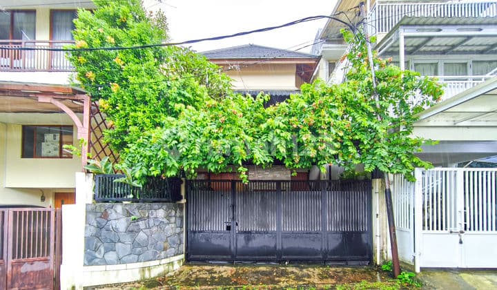 Rumah LT 164 SHM 7 Menit ke Living Plaza Ciputat Dibantu KPR J-40020