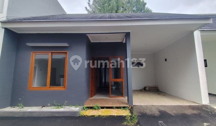 Well-maintained House, Ground Floor, Near Cimanggis, 10 Minutes to Mall, Assisted KPR J43919