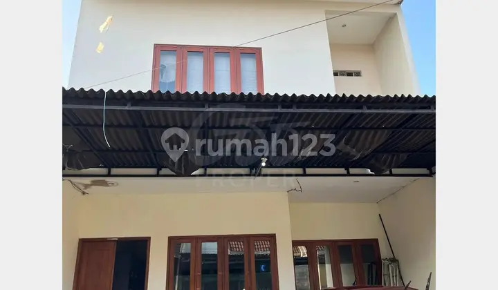 Sell SHM House in Grand Gayungan Housing, Surabaya, East Java