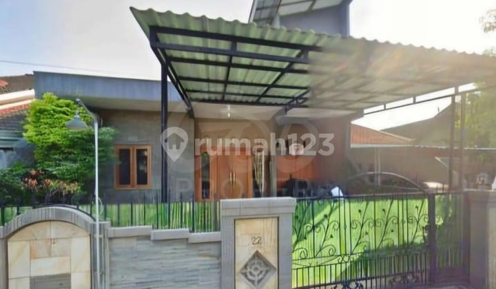 Jual Rumah Nyaman di Jl. Manjengan Dalam Daerah Pedurungan Semarang Jawa Tengah