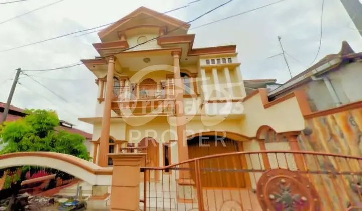 Jual Rumah 2 Lantai di Jl. Kh Noor Hadi Daerah Purwosari Kota Kudus Jawa Tengah